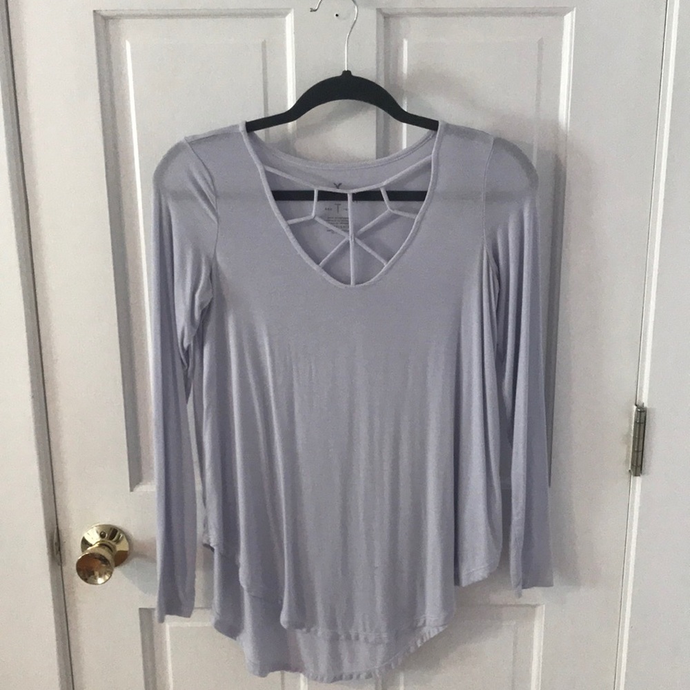 Light purple American eagle long sleeve shirt